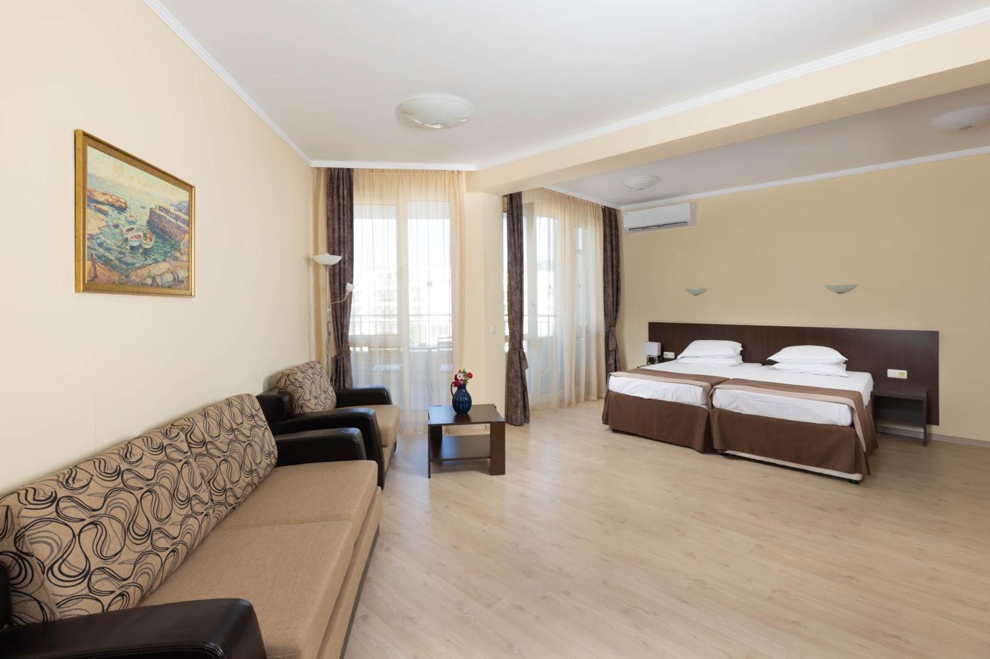 Rome Palace Deluxe - All Inclusive Sunny Beach Exterior foto